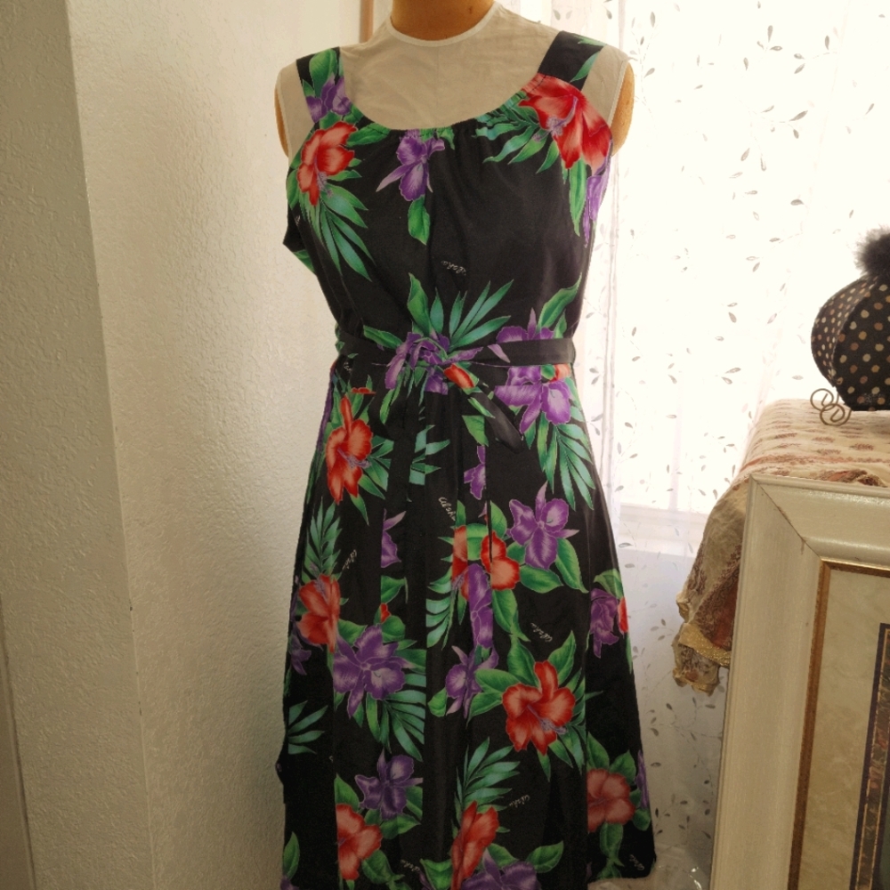 Tiki Hawaii wrap dress vintage
